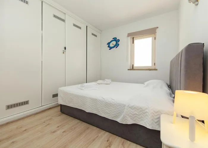 C22 - Beco Do Poco Townhouse In Da * Luz