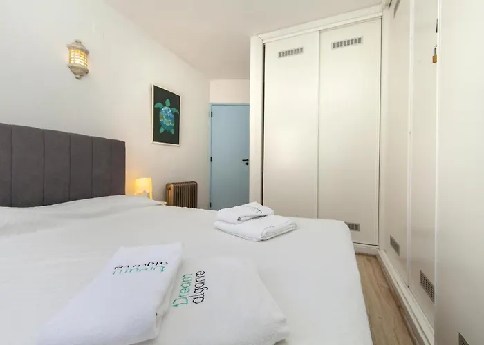 C22 - Beco Do Poco Townhouse In Da Daire *